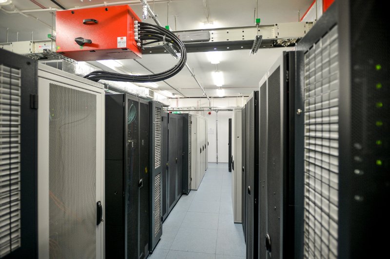 Od 2017 r. placówki medyczne będą musiały przechowywać dokumentację medyczną pacjentów w formie elektronicznej. Odpowiedzą na to zapotrzebowanie jest Medyczne Centrum Przetwarzania Danych.