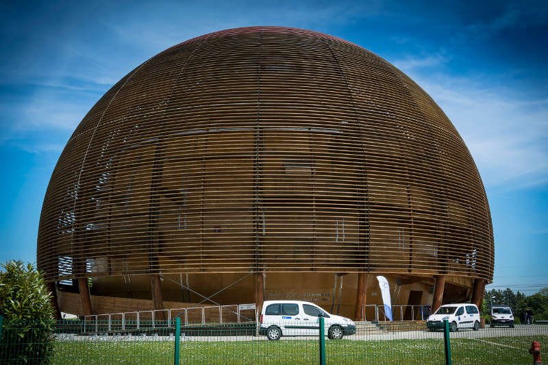 CERN wzywa internautów do pomocy. Nie trzeba znać się na fizyce, a w nagrodę można wygrać 7 tys. dolarów