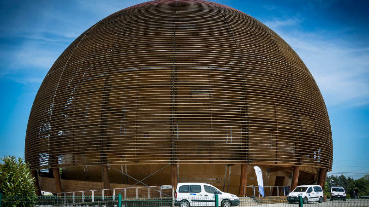 CERN wzywa internautów do pomocy. Nie trzeba znać się na fizyce, a w nagrodę można wygrać 7 tys. dolarów