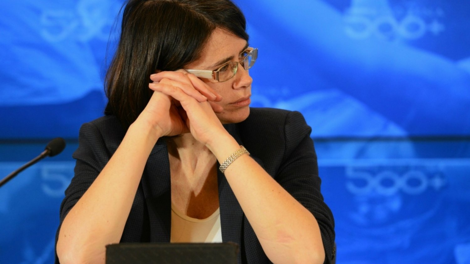Niby drobna wpadka, ale przysporzyła minister Streżyńskiej bólu głowy.