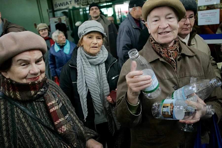 Niemal co drugi emeryt głosował na PiS. Ale mniej więcej co trzeci oddał głos na PO.