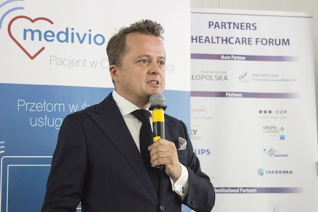 Prezentacja platformy Medivio. Na zdjęciu Mariusz Borkowski