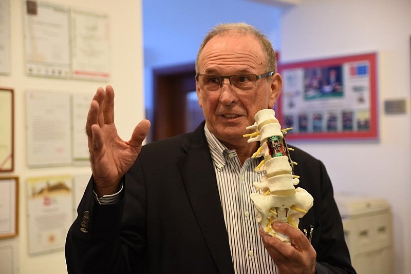 Lechosław F. Ciupik, prezes i założyciel innowacyjnej firmy medycznej LfC, której produktami zachwyca się świat.