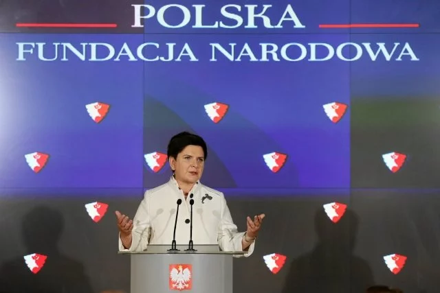 Polska Fundacja Narodowa założona z inicjatywy ówczesnej premier, Beaty Szydło, wynajęła agencję PR, m.in. do dbania o własny wizerunek