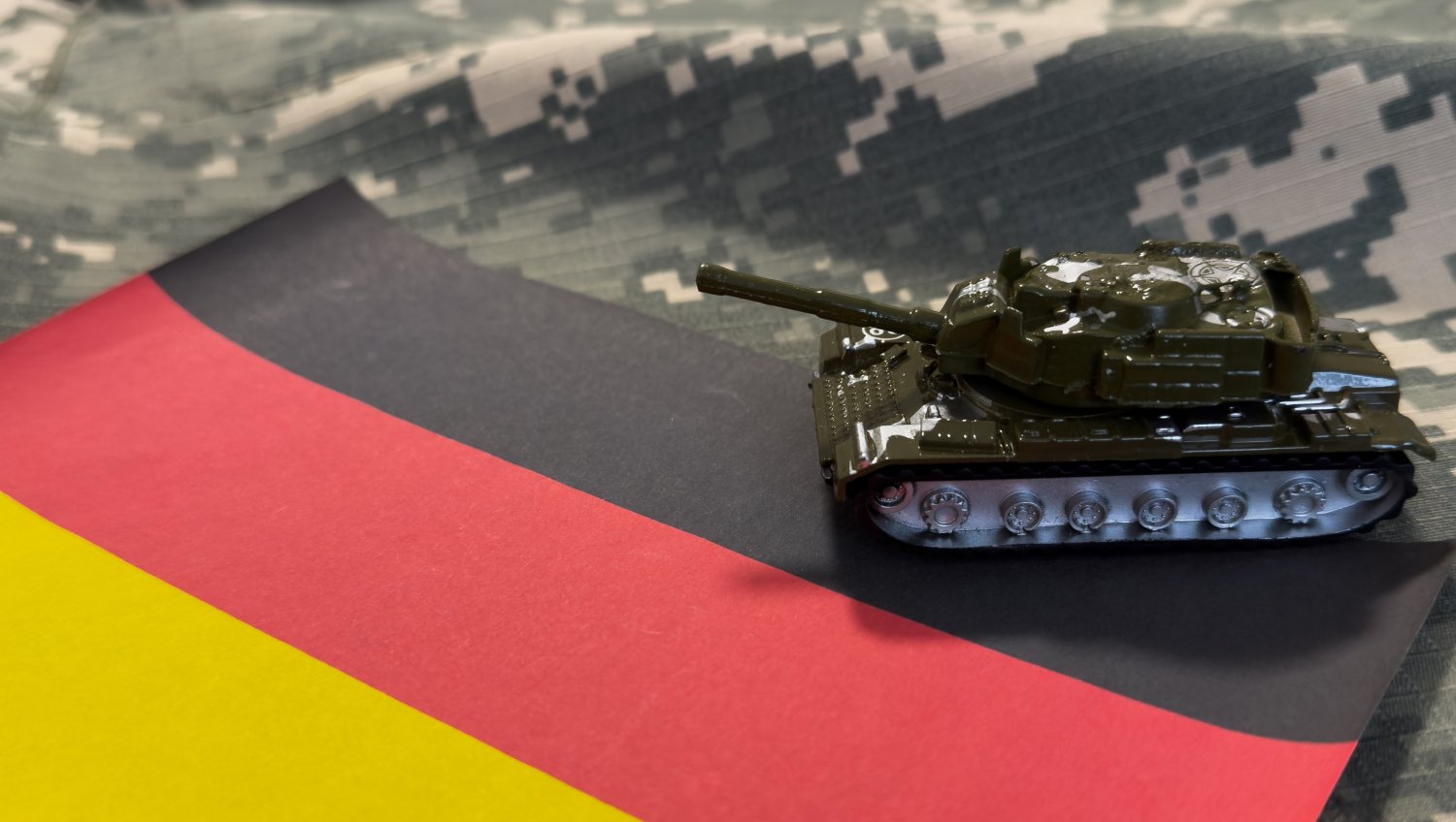 Nowe prawo w Niemczech uderza w młodych mężczyzn. Bundeswehrę zalewa krytyka