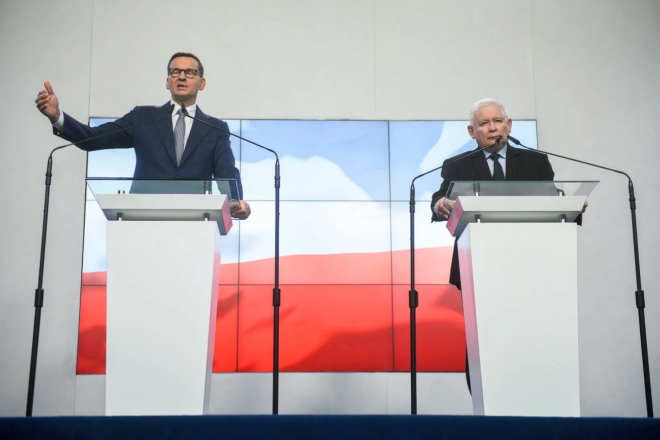 Zadłużenie Polski spadło. Ale tylko na papierze, do spłacenia mamy coraz więcej