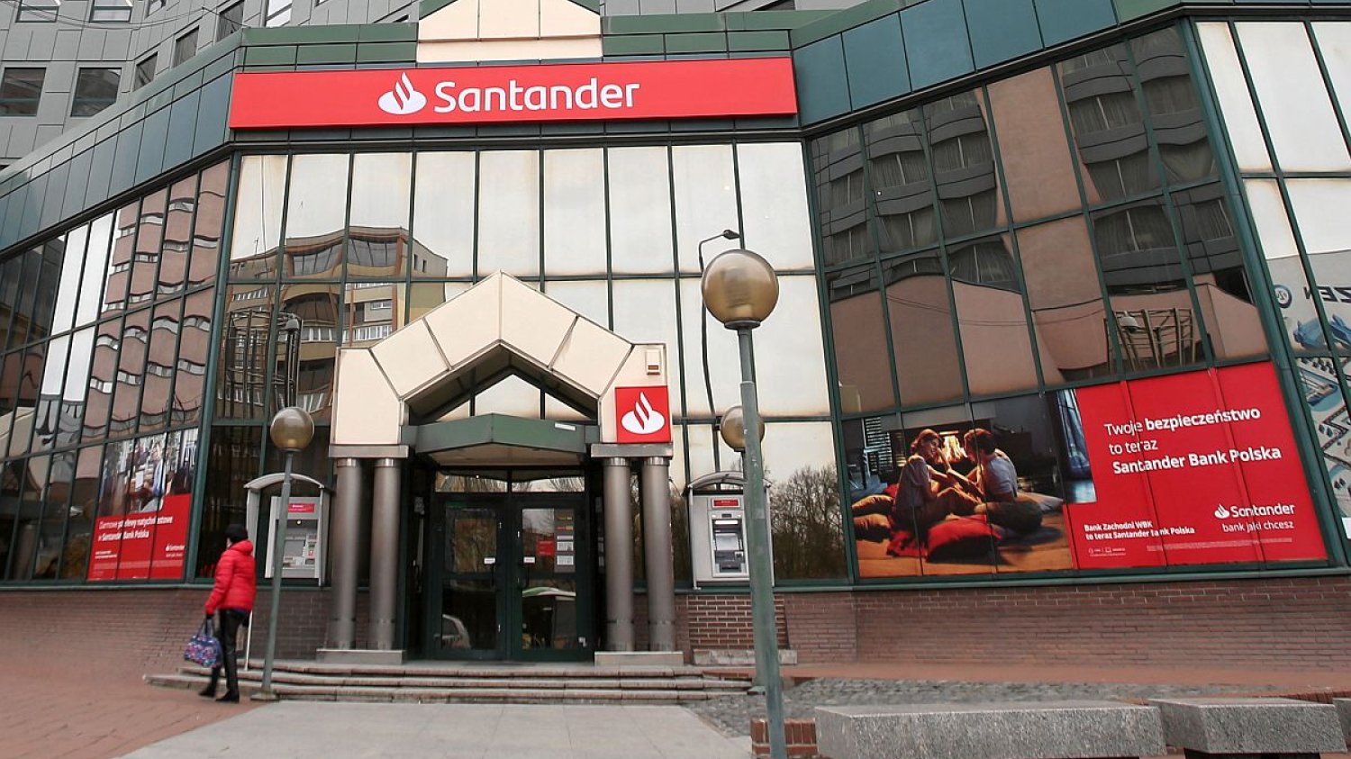 Bank poinformował klientów o problemach z systemem transakcyjnym