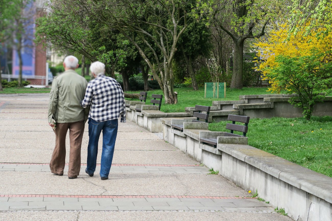 Jest obywatelska propozycja nowego świadczenia dla małżeństw z długim stażem