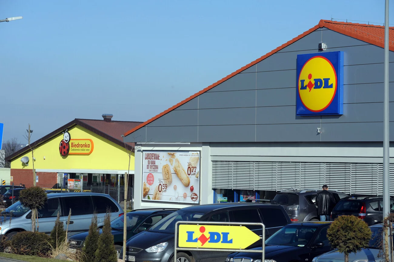 Jaki sklep jest tańszy od Lidla i Biedronki?