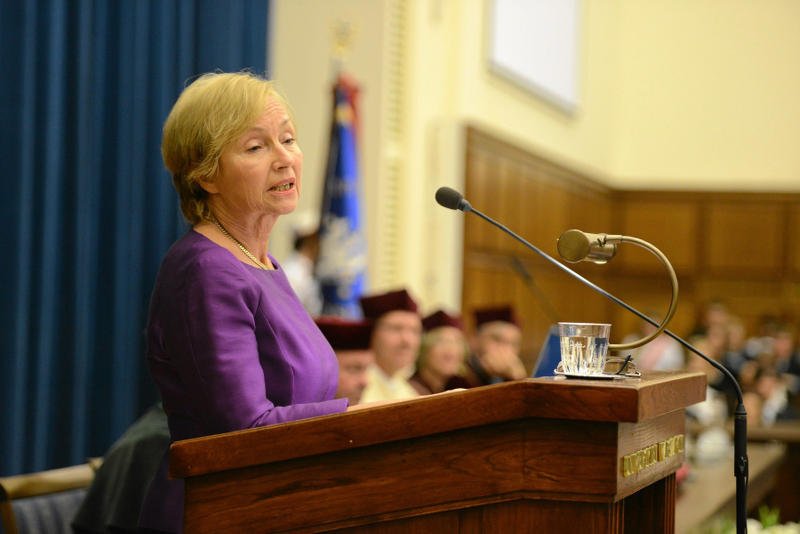 Minister Kolarska-Bobińska twierdzi, że komercjalizacja badań naukowych jest ważnym elementem obecnej gospodarki