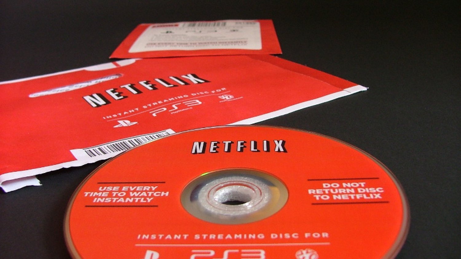 Netflix to nie tylko telewizja internetowa, ale także wypożyczalnia DVD - pracownicy tego działu nie zostali objęci nowymi przywilejami.