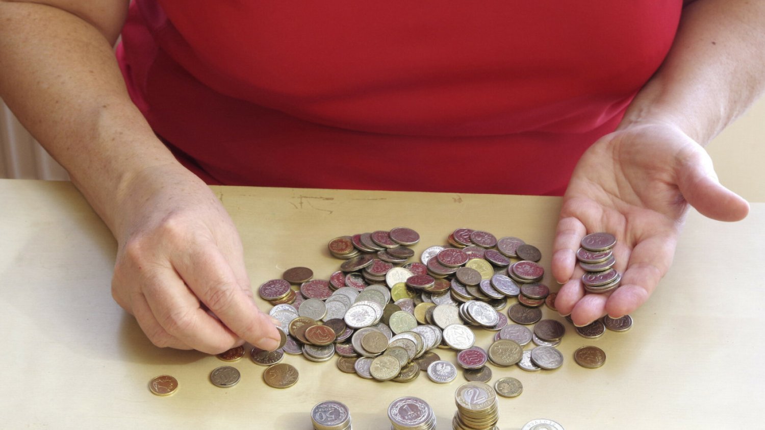 Rząd chce przeznaczyć 16 mld zł na wypłaty renty wdowiej