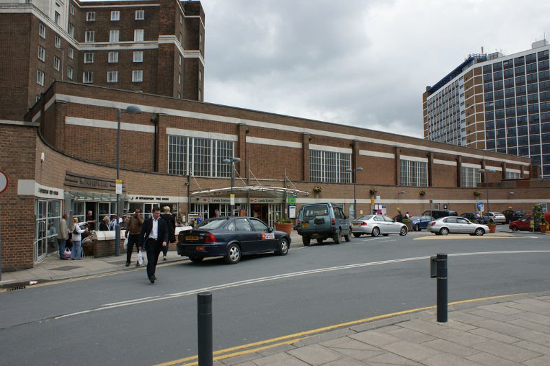 Leeds, miasto w północnej Anglii w hrabstwie West Yorkshire, za sprawą naukowców z miejscowego uniwersytetu ma zostać pierwszym na świecie ośrodkiem z samonaprawialną infrastrukturą