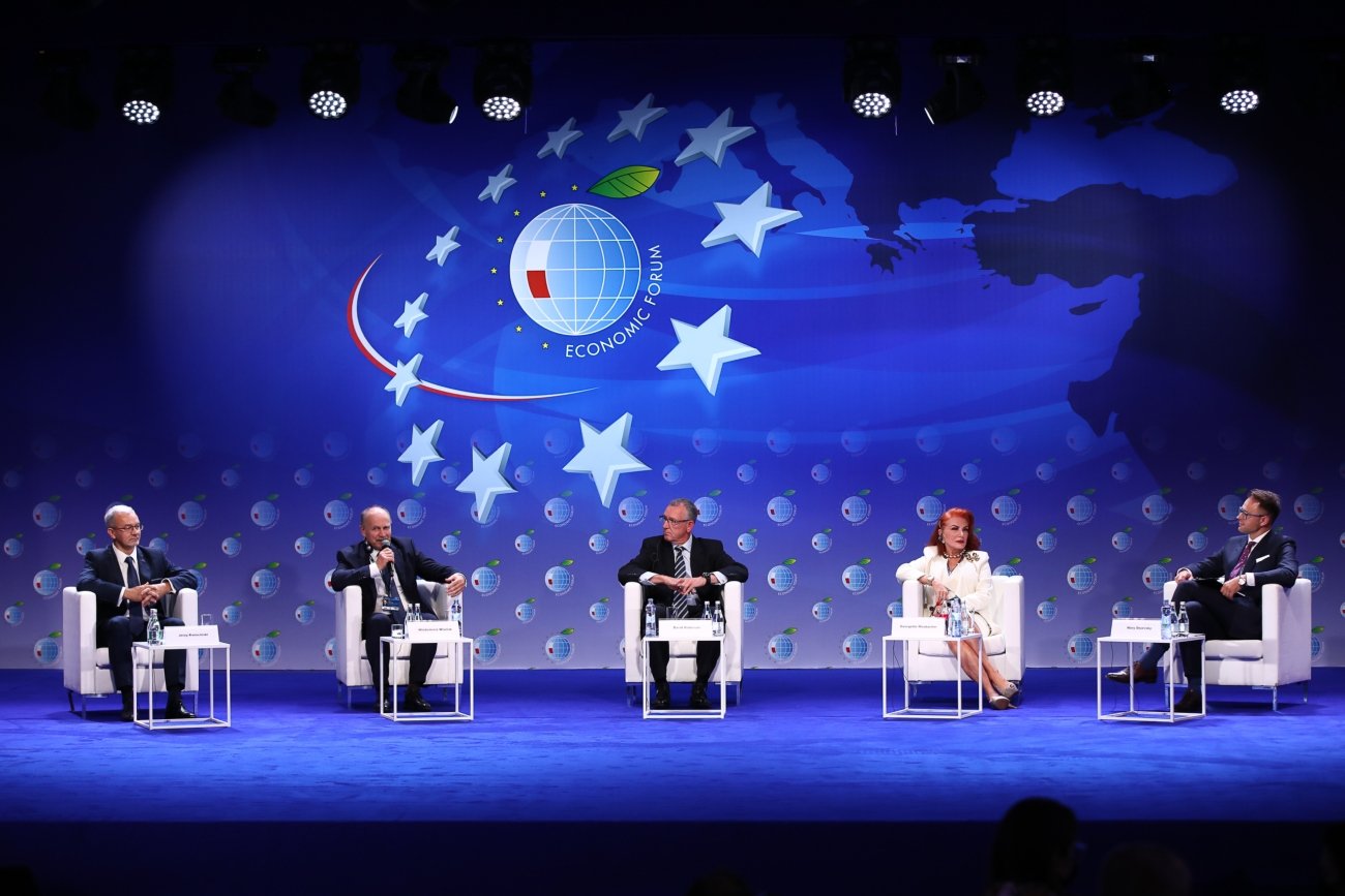 8 września 2022 roku na XXXI Forum Ekonomicznym w Karpaczu odbędzie się panel "Różnice społeczne na świecie w erze globalizacji – czy zmiana jest możliwa?", nad którym patronat objął INN:Poland