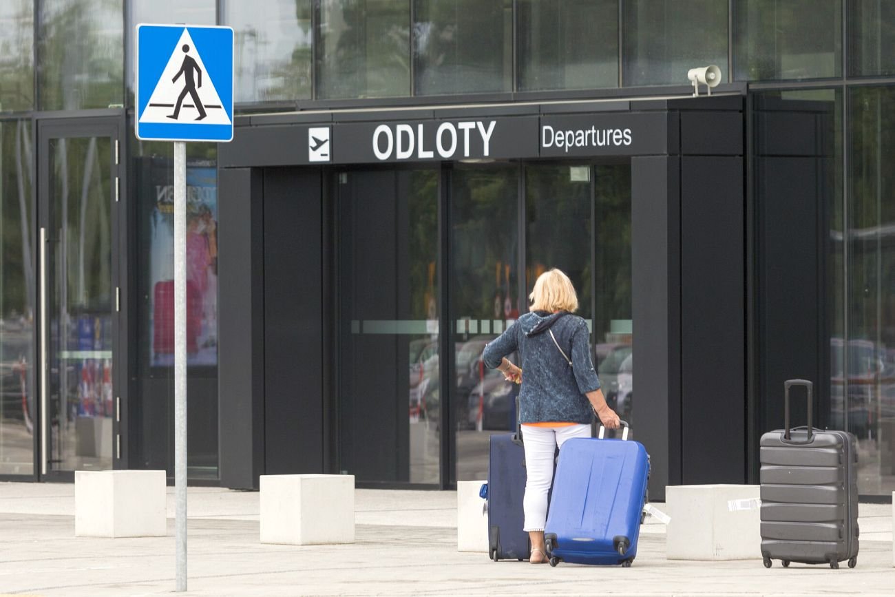 Radomskie lotnisko chwali się wynikami. W 3 miesiące odprawiło tylu pasażerów, ilu dziennie wylatuje z Okęcia
