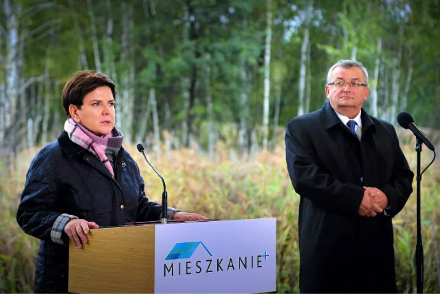 Beata Szydło zapowiada, że przez pierwsze dwa lata powstanie 6 tys. mieszkań