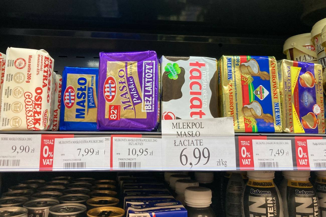 Masło na półce.