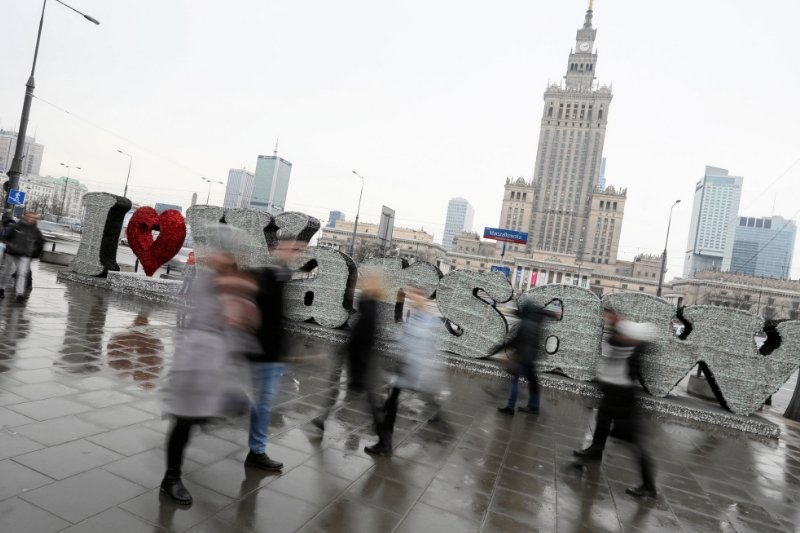 Wynagrodzenia rosły w 2018 roku w tempie nie widzianym od dekady. Przeciętne wynagrodzenie w gospodarce narodowej w ostatnim kwartale 218 r. wyniosło 4863,74 zł