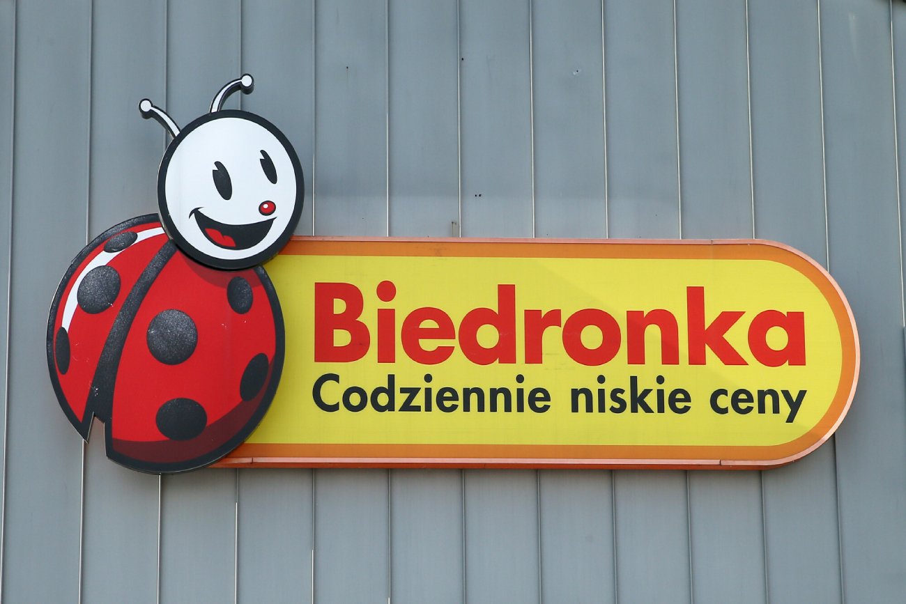 Biedronka będzie dłużej otwarta przed weekendem