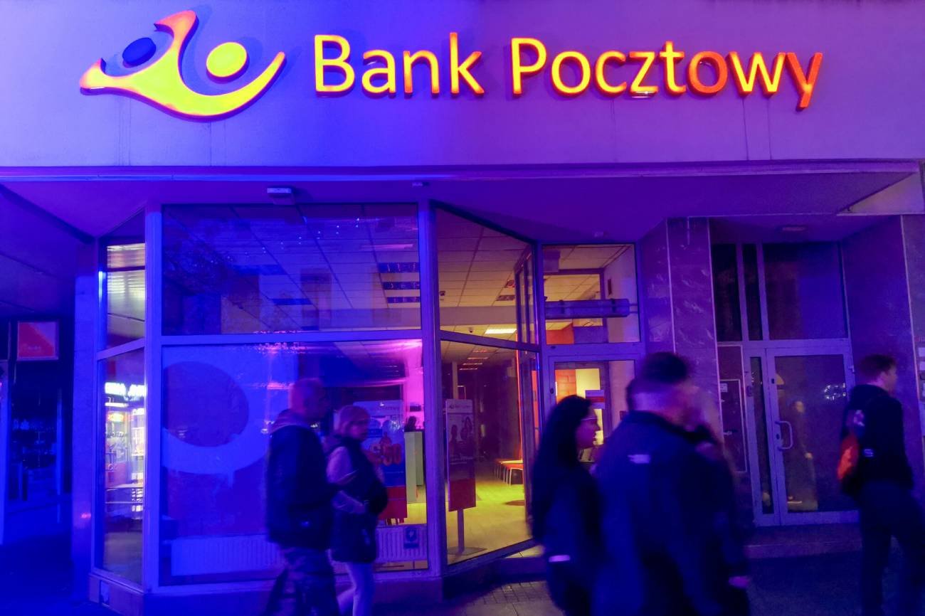 Bank Pocztowy.