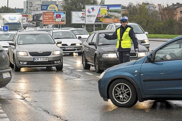 Ministerstwo Energii chcą, byśmy płacili nawet 25 zł za wjazd autem do centrum miasta