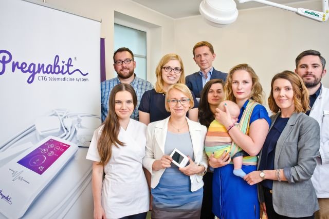 Patrycja Wizińska-Socha z zespołem Nestmedic. Ich urządzenie do domowego badania KTG, Pregnabit, trafi do sprzedaży jesienią 2017 roku