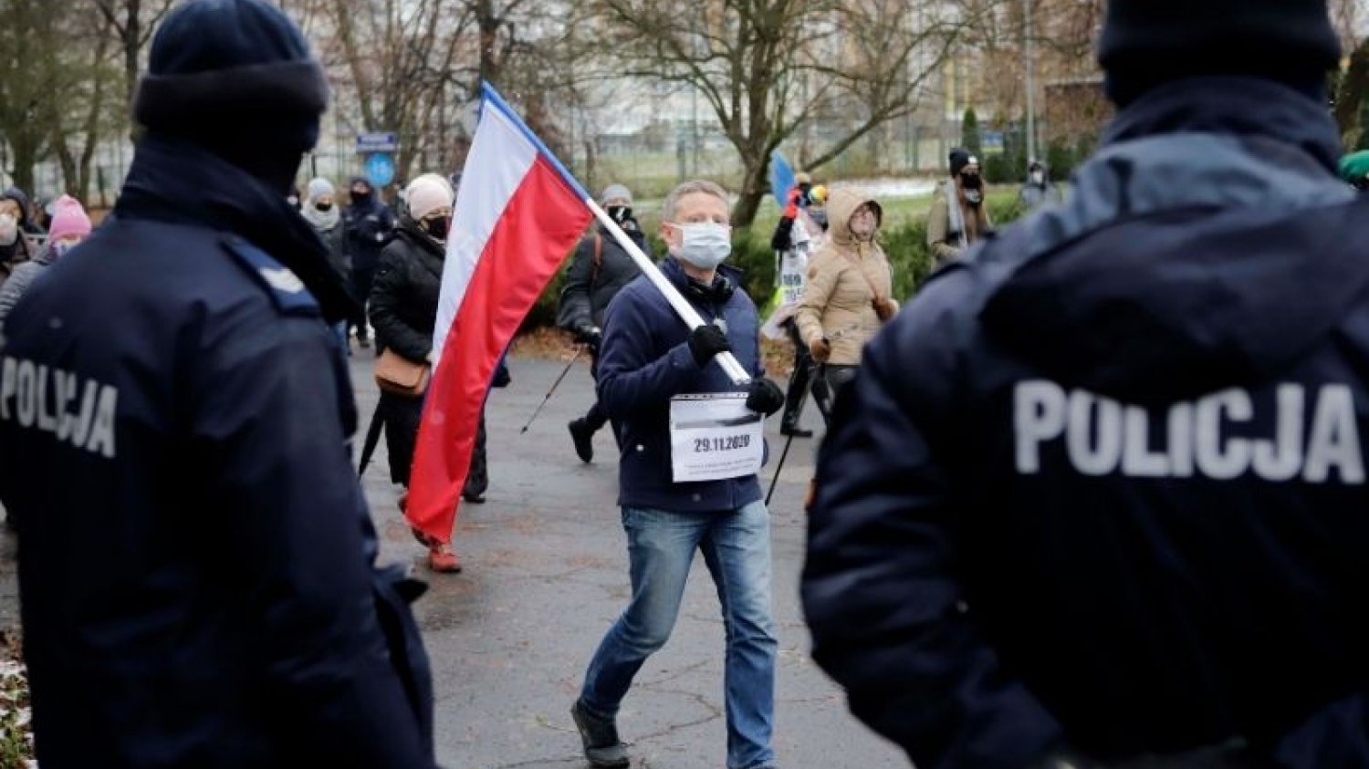 Policja jako jedyna część budżetówki zachowała prawo do nagród i premii.
