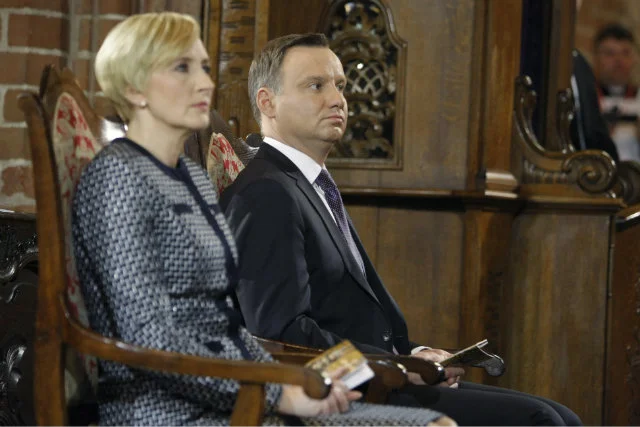 Praca Pierwszej Damy to nie przelewki. Cały czas pozostaje pod ostrzałem fotoreporterów