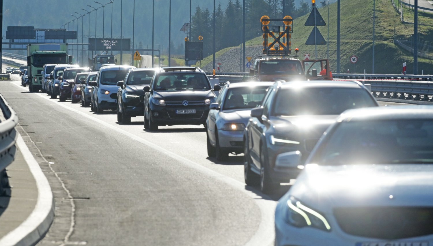 Zamknięcie tunelu na Zakopiance – objazdy i informacje