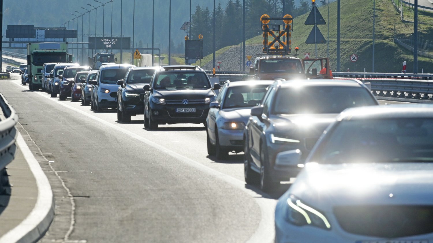 Zamknięcie tunelu na Zakopiance – objazdy i informacje