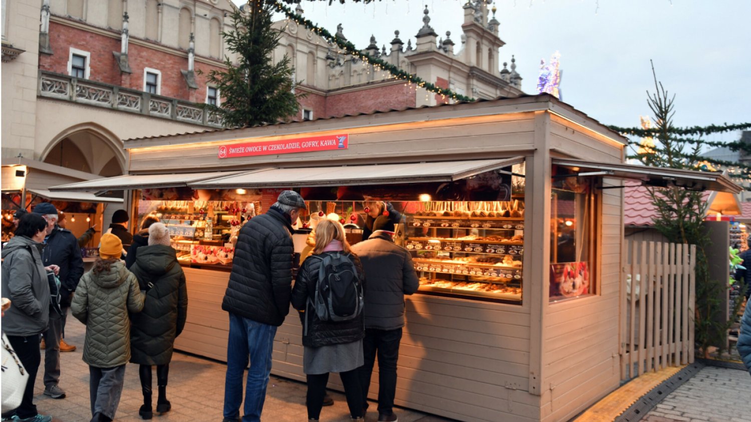 Stoisko na jarmarku bożonarodzeniowym w Krakowie