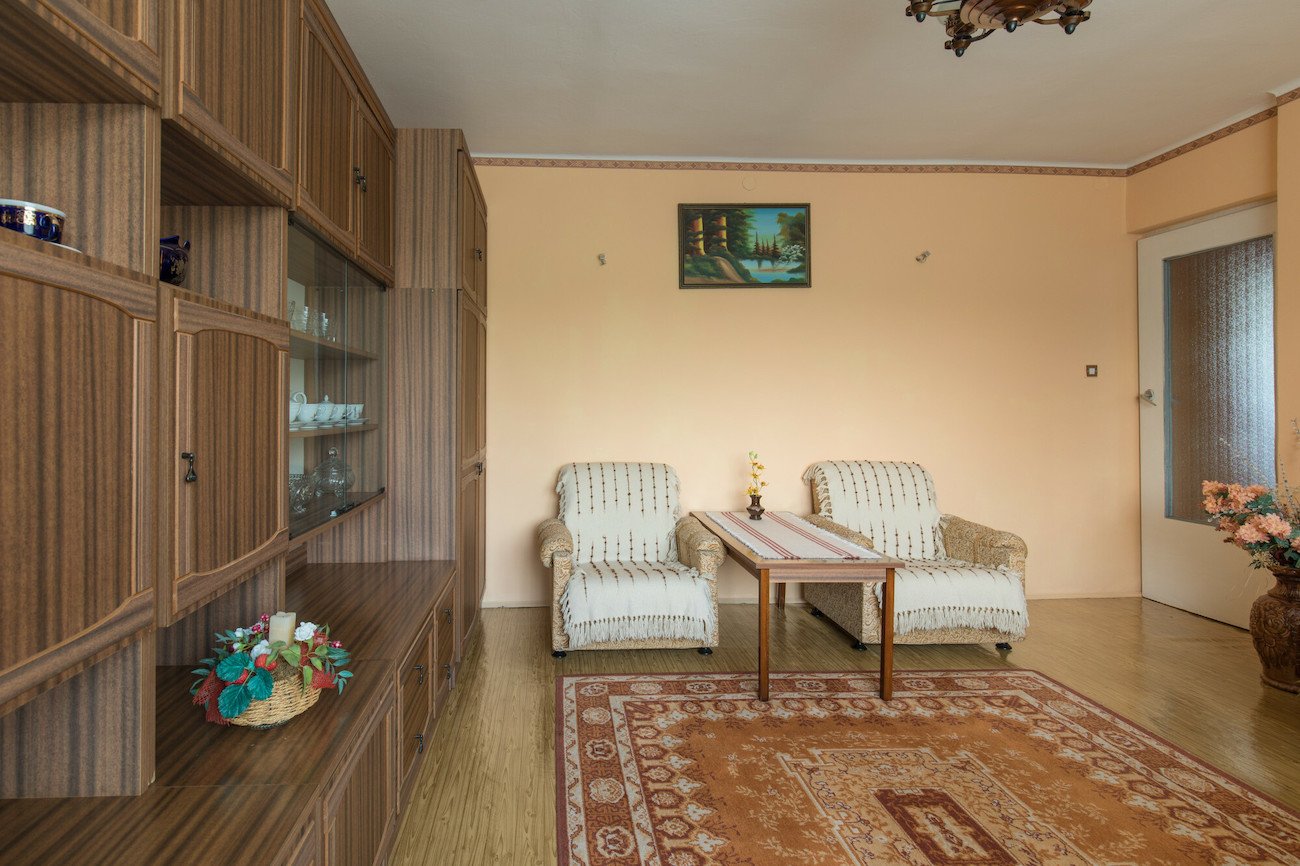 Ile kosztują meble z PRL-u?