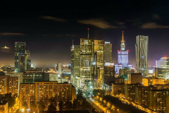 Polska staje się dla zagranicznych firm coraz atrakcyjniejszym miejscem