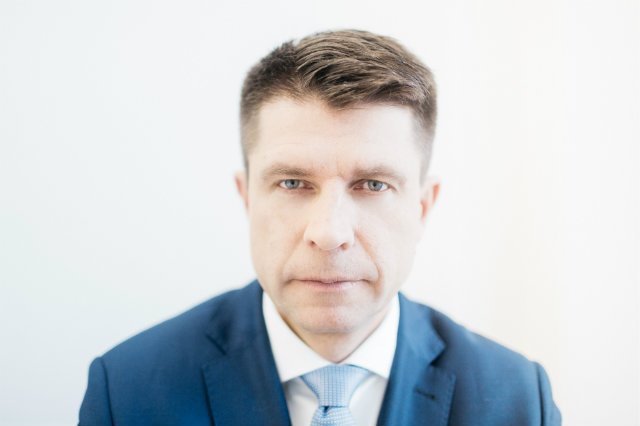 Ryszard Petru w wywiadzie dla INN:Poland opowiada o pomysłach gospodarczych dla Polski, recenzuje też politykę gospodarczą PiS.