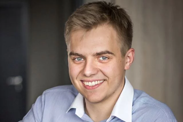 Bartłomiej Postek. Ekspert na rynku start-upów.