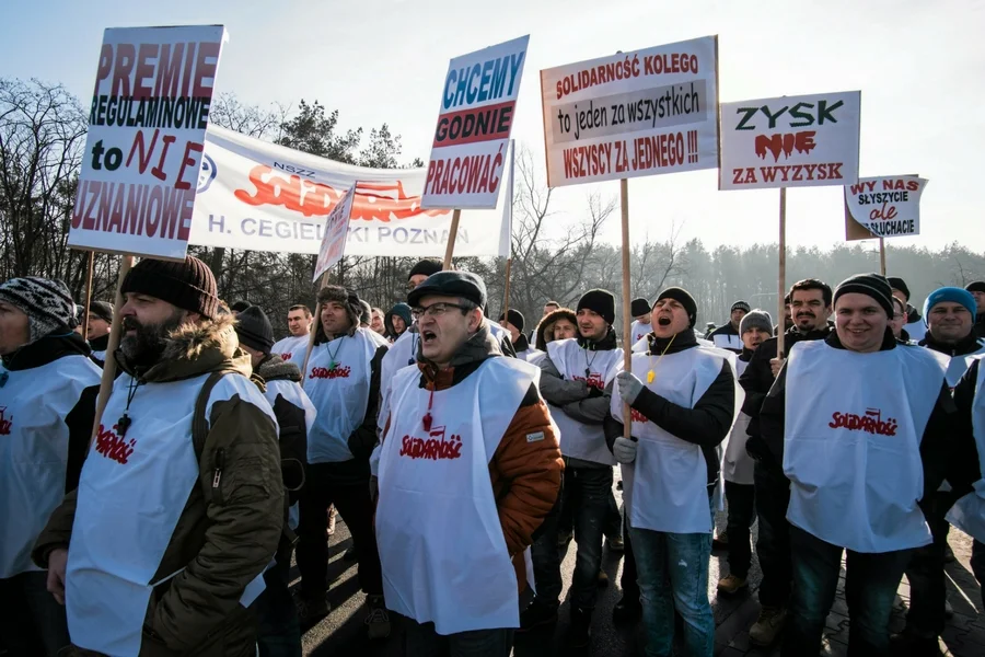 Szef NSZZ "Solidarność", Piotr Duda, zapowiada, że jest gotów wyprowadzić związek "na ulice", żeby tylko storpedować projekt nowego kodeksu pracy.