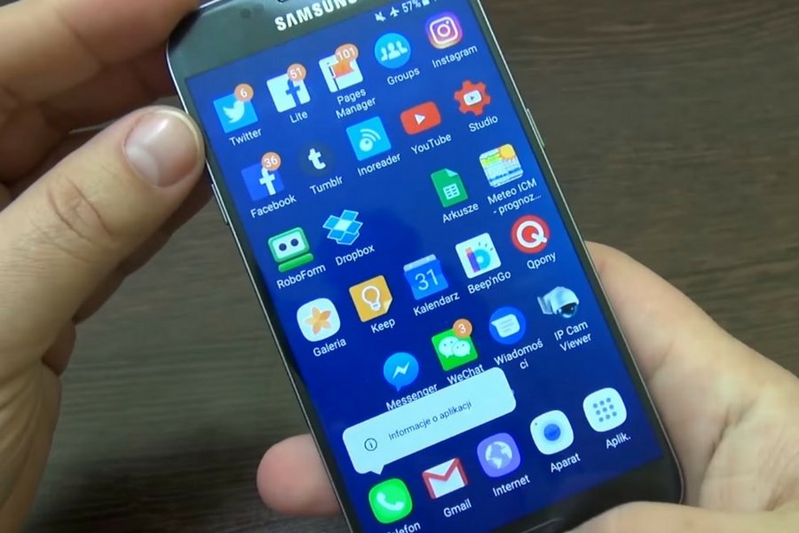 Samsung Galaxy S7.