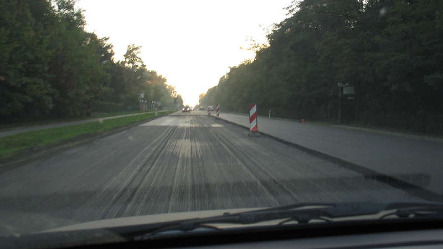 Zobacz, jak naukowcy chcą naprawić polskie drogi. Ich piankobeton może być prawdziwym hitem
