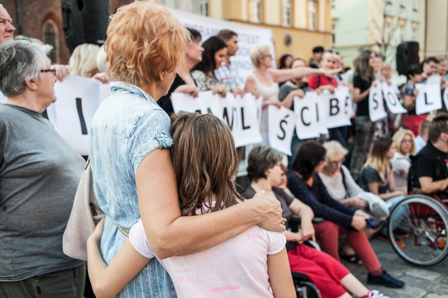 Rząd rozszerzył kryteria podatku solidarnościowego, który ma być podstawą specjalnego funduszu wsparcia osób niepełnosprawnych.