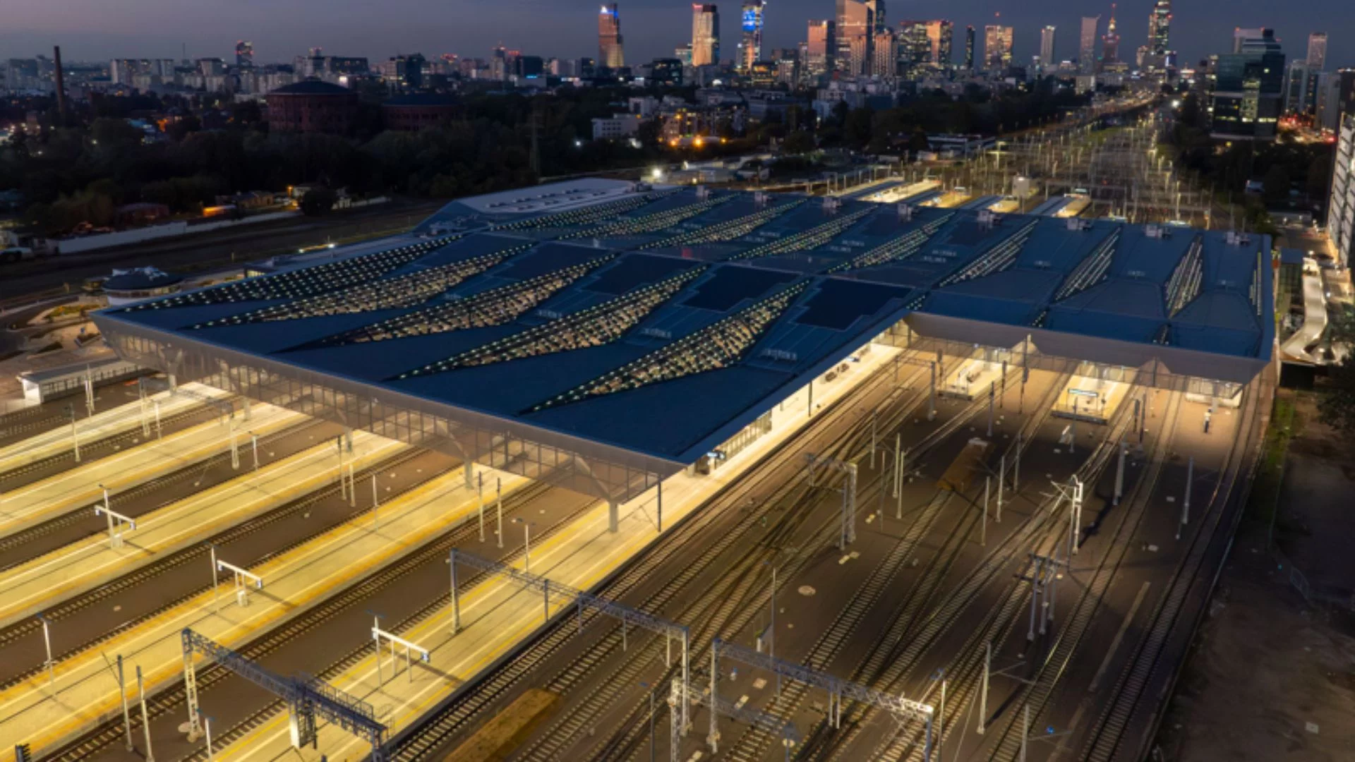 Dworzec Warszawa Zachodnia po remoncie. Otworzono go 28 listopada 2025 roku.