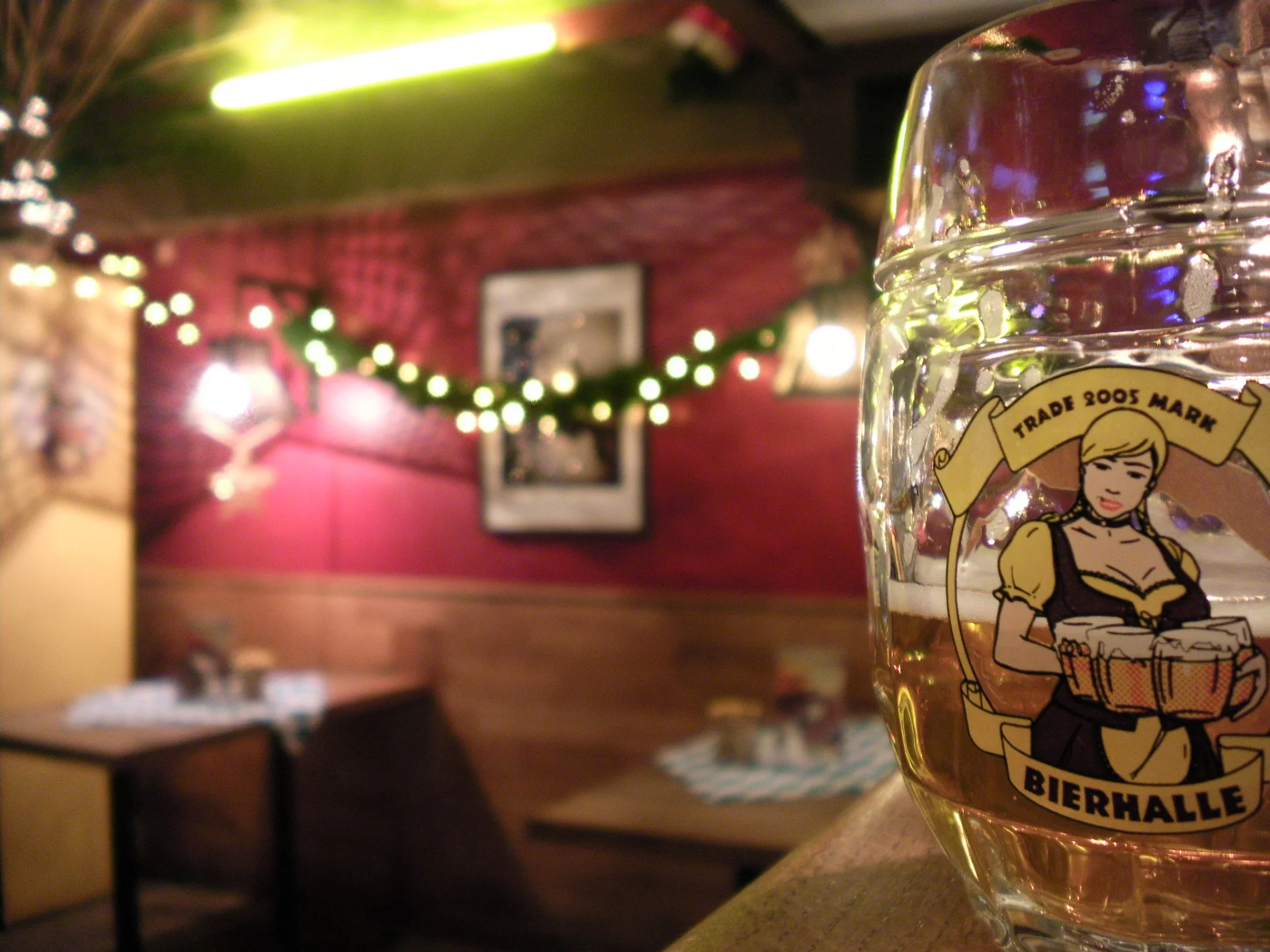 Jerzy Becz, jeden z założycieli QLT Restaurant & Bar SP. z o.o. związany był wcześniej z siecią AmRest.