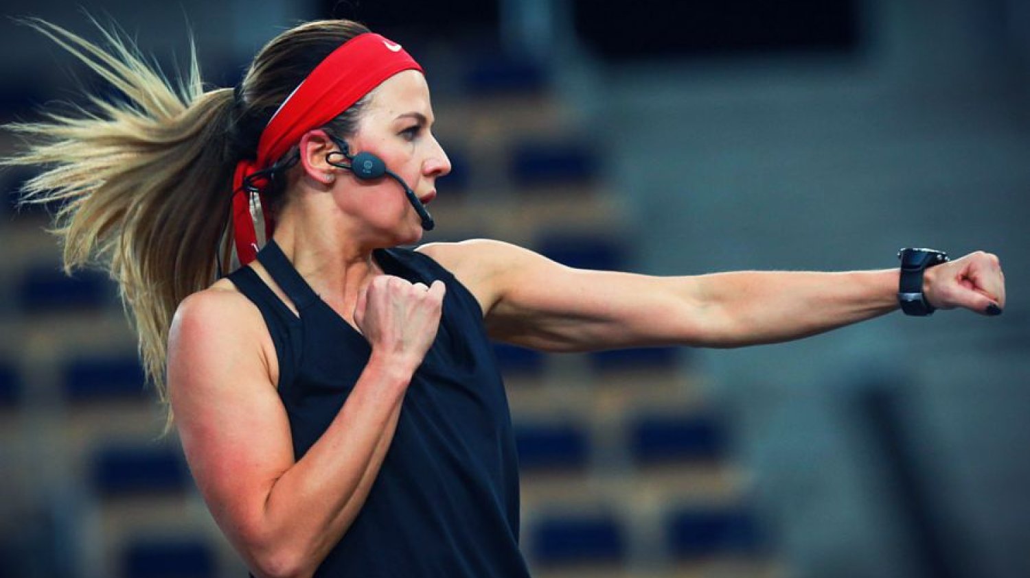 Anna Lewandowska podczas "Karate Cardios Trening Fittnes z Anną Lewandowską" w Łodzi.