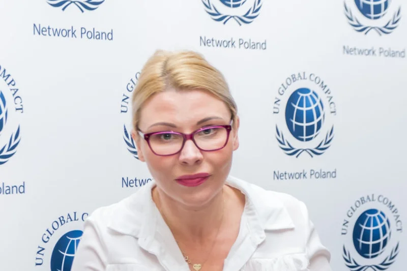 Joanna Jeziorowska, Dyrektor Personalny w Grupie OKNOPLAST, tłumaczy, co ma do zaoferowania nowym pracownikom znana w branży okiennej polska firma