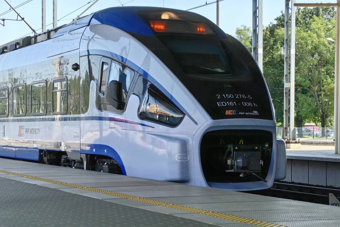 Zmiana w przepisach przyśpieszy część pociągów PKP.