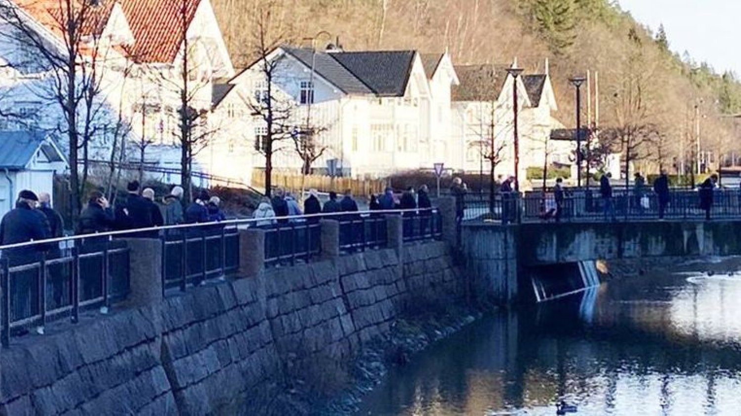 Mieszkańcy stolicy Norwegii rzucili się po alkoholowe zapasy.