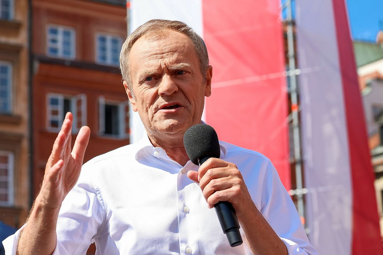 Donald Tusk śledzi poczynania swoich posłów w specjalnej aplikacji.