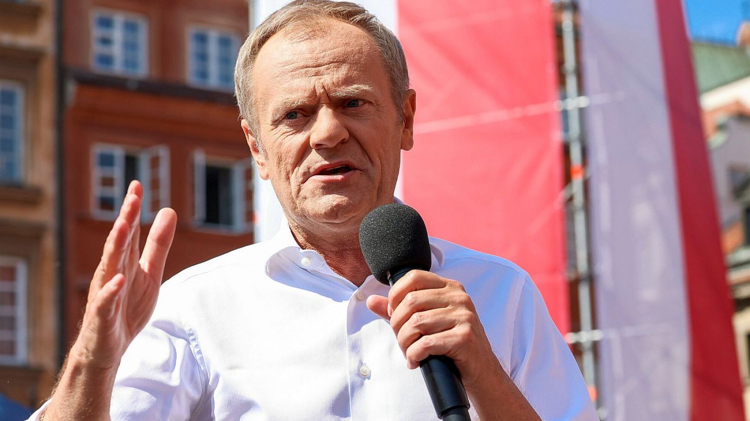 Donald Tusk śledzi poczynania swoich posłów w specjalnej aplikacji.