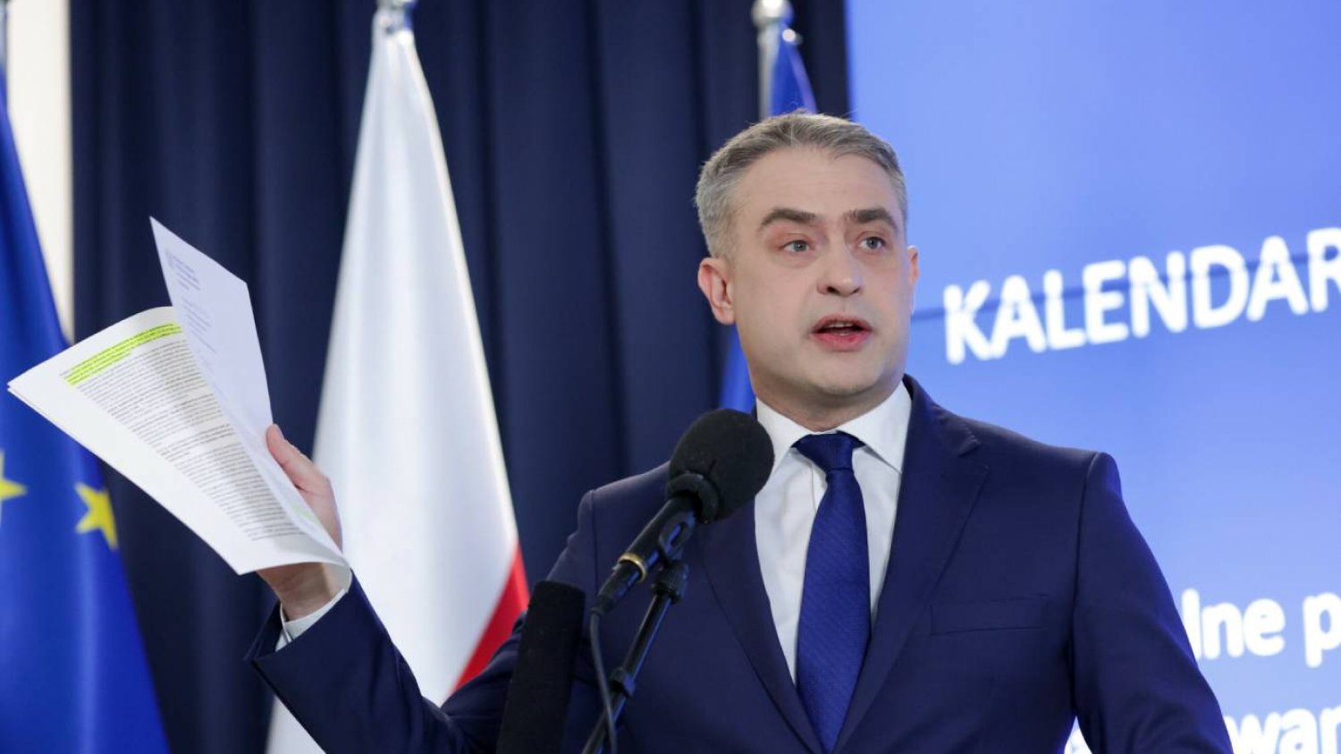Złożone zawiadomienie do prokuratury ws. programu "laptop dla ucznia".