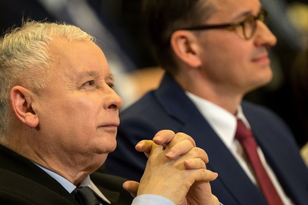 Jarosław Kaczyński i Mateusz Morawiecki otrzymali listy od pracowników Elektrobudowy.