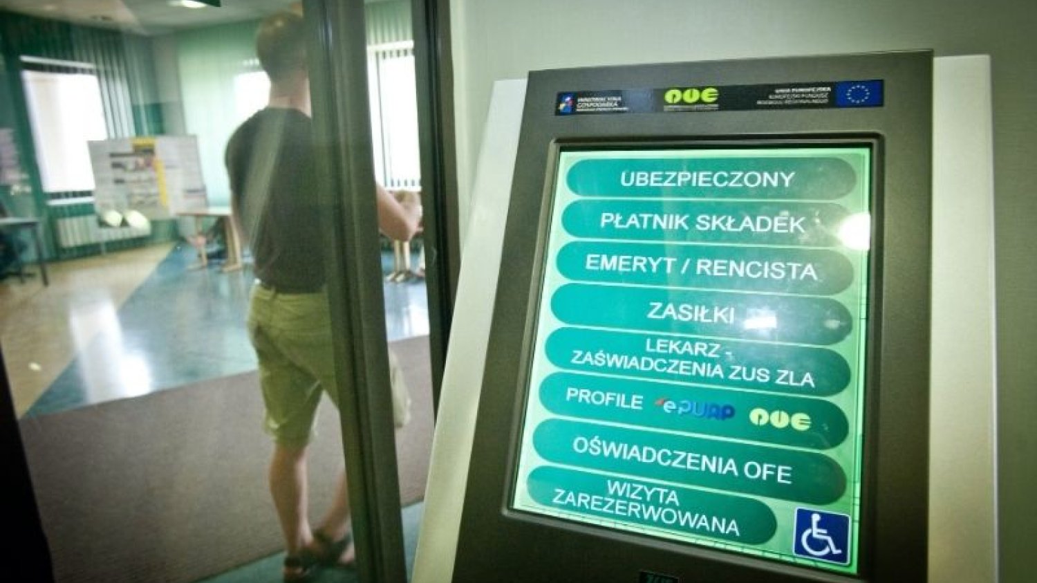Pełne szusowanie zleceniobiorców może przynieść ZUS nawet 4 mld zł rocznie.